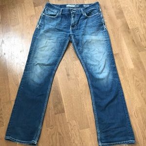Buckle BKE "Carter Straight" Jeans